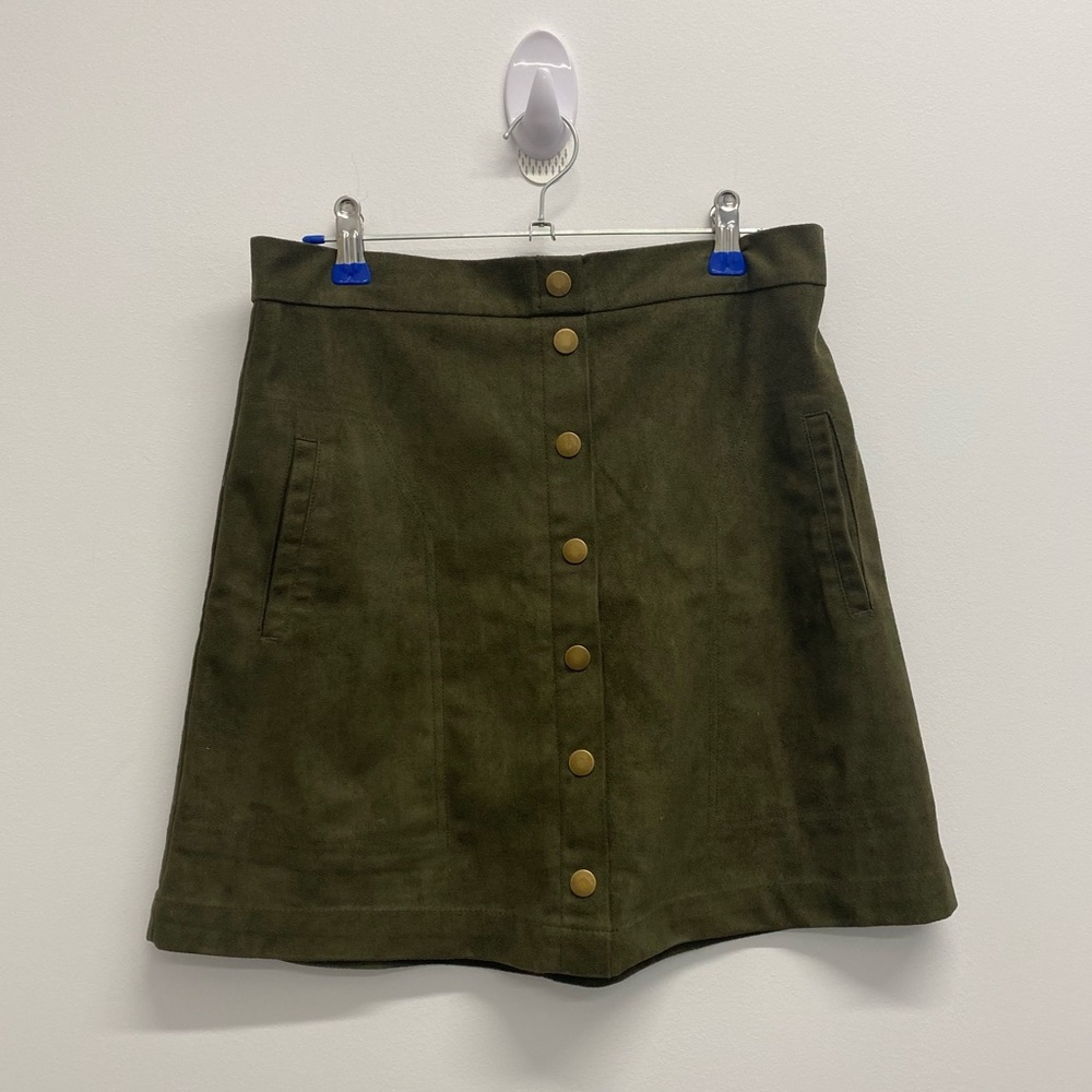 NEW - FALL “CORDUROY” OLIVE SKIRT WITH POCKETS / SMALL